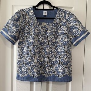 CAbi Blue Floral Lace Overlay Blouse Scalloped Hem Cottagecore Size Medium